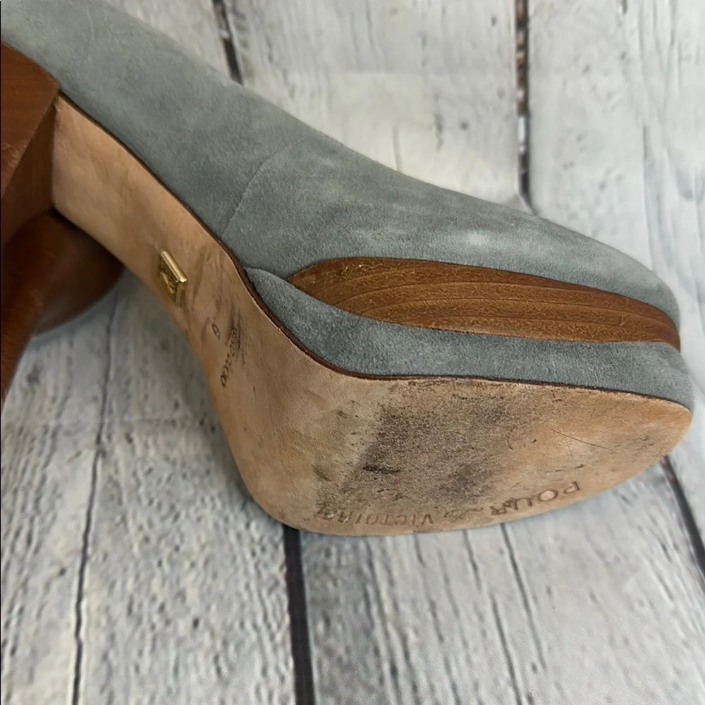 Pour la Victoire Gray Suede Platform Pumps